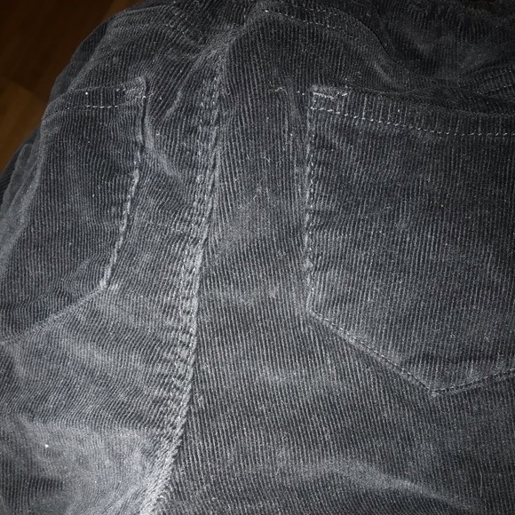 Abercrombie Slim Pull on Cords - Picture 2 of 6